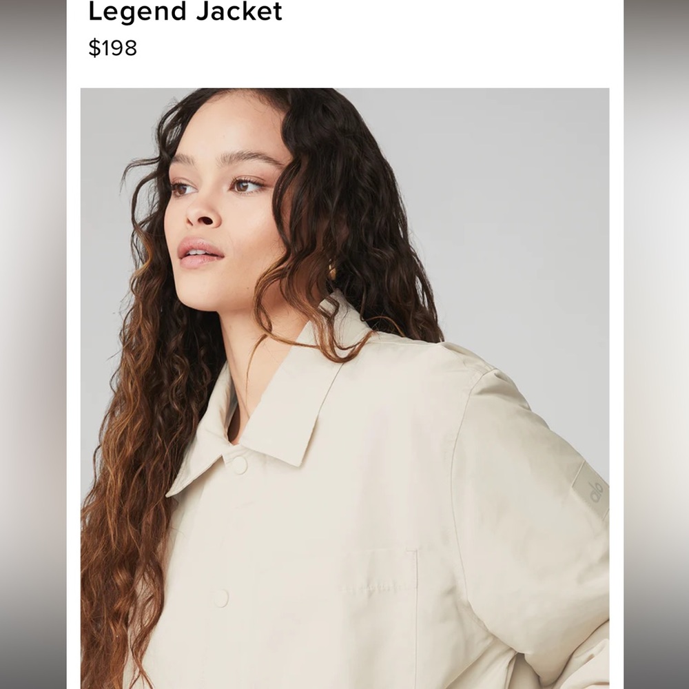 EUC alo yoga - Legend Jacket - color: bone - size XS